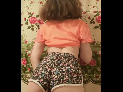 ❤️ Mwana wachinyamata wokongola akuvula kabudula wake pa kamera ❤️  zolaula ny.hdporn24.ru  ❌